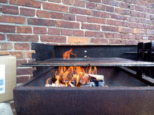 Laden Sie das Bild in den Galerie-Viewer, Grillholz-Sets