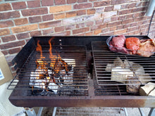 Laden Sie das Bild in den Galerie-Viewer, Grillholz-Sets