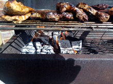 Laden Sie das Bild in den Galerie-Viewer, Grillholz - Grillholz24 -